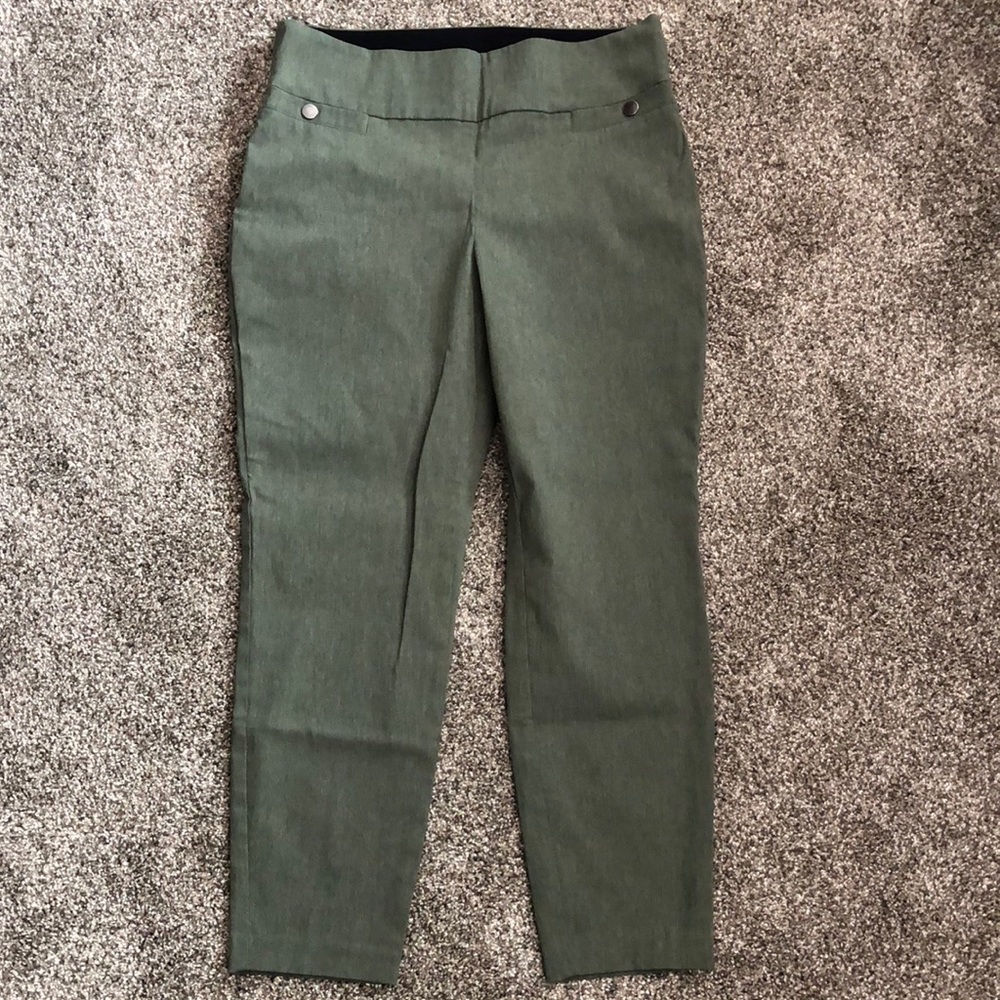 Maurices Pull On Bengaline Crop Pant